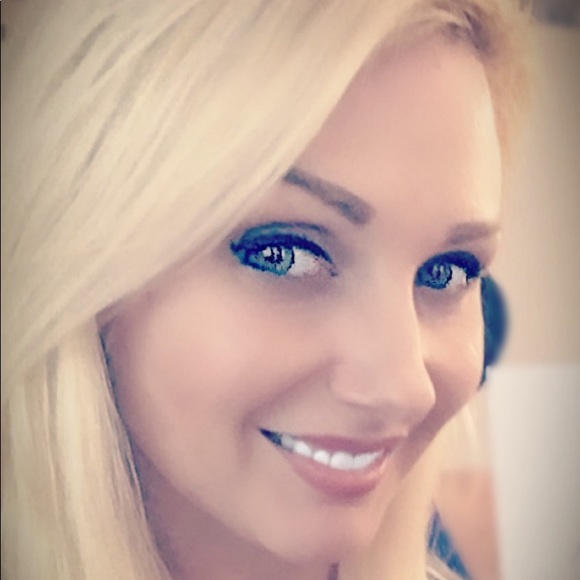 Meet your Posher, Jessie - Picture 3 of 8